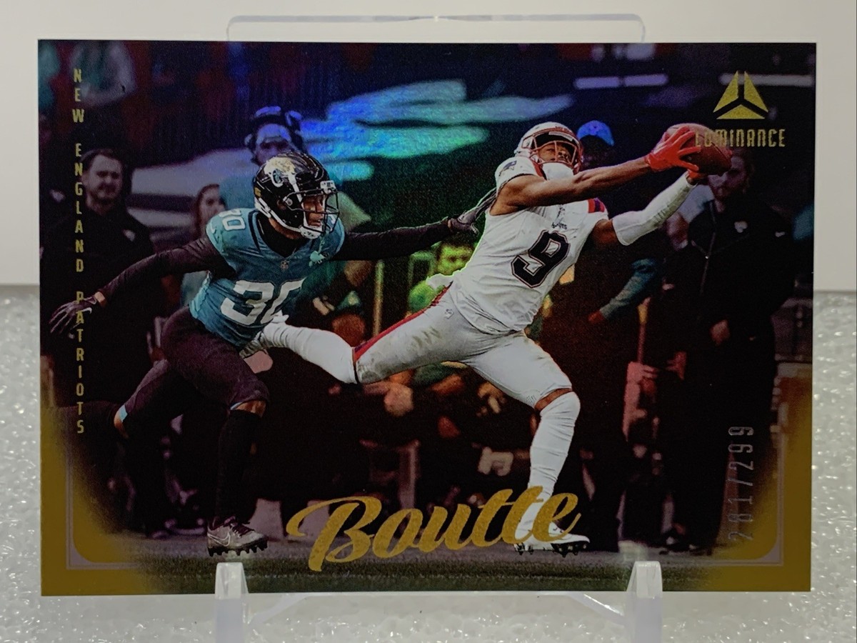 the_venue_collection sold card thumbnail